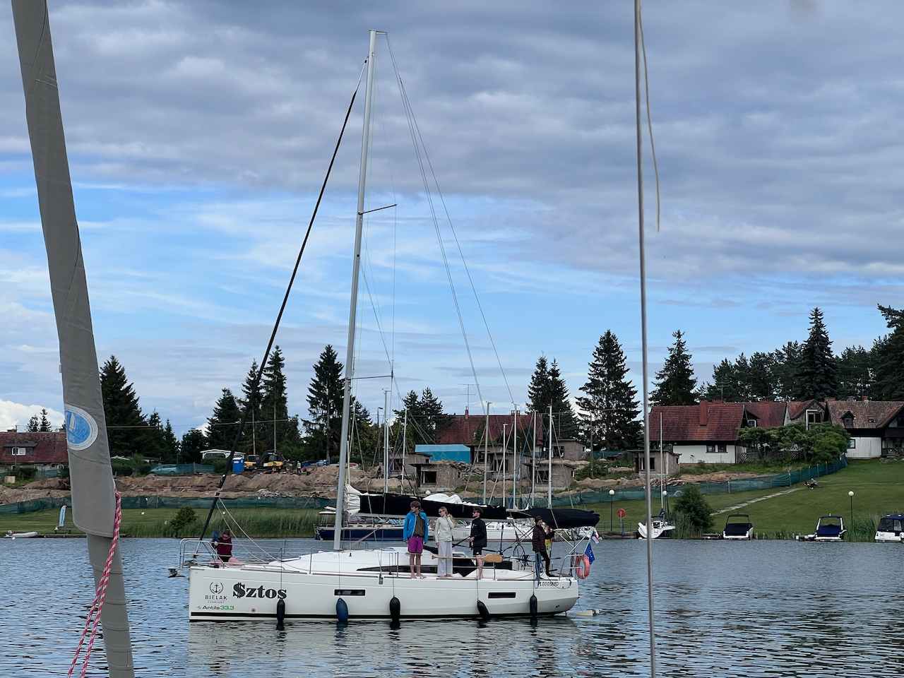 Sztos sailing into Wierzba